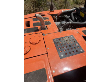 Excavadora de cadenas HITACHI ZX120: foto 5