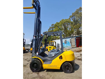 Plataforma de mástil vertical KOMATSU