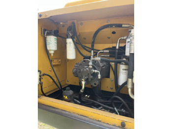 Excavadora de cadenas Volvo EC210: foto 4