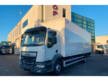 Camión caja cerrada DAF LF 260