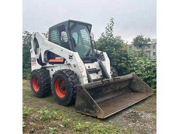 Minicargadora BOBCAT S300