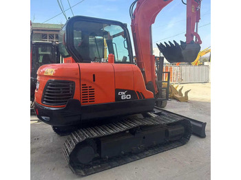 Excavadora de cadenas DOOSAN DX60