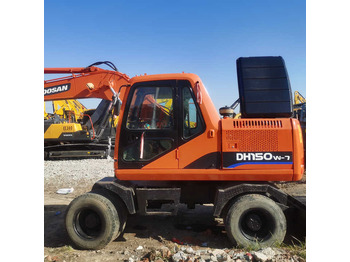 Excavadora de ruedas DOOSAN DH150W-7