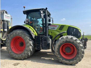 Tractor CLAAS Axion 830