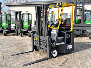 Carretilla de 4 vías Combilift C3000CB / LPG / TRIPLEX / 4900MM / FREE LIFT / POSITIONER / LIKE NEW C3000CB / LPG / TRIPLEX / 4900MM / FREE LIFT / POSITIONER /: foto 2