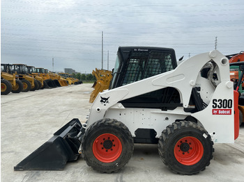 Maquinaria de construcción Second hand Hot sale skid-steers Bobcat S300: foto 5