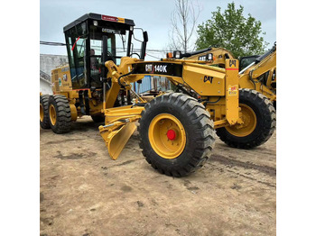 Grader CATERPILLAR 140K