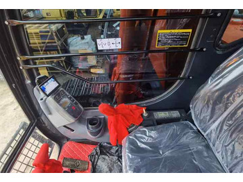 Excavadora de cadenas Used Hitachi ZX200-3G Excavator for Sale - Low Hours, Full Documentation, 2-Year Warranty: foto 4
