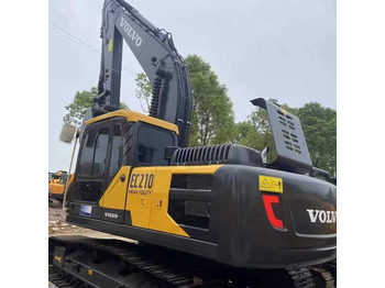 Excavadora de cadenas VOLVO EC210