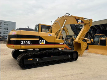Excavadora de cadenas CATERPILLAR 320BL