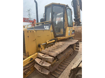 Bulldozer CATERPILLAR D3G: foto 3