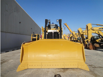 Bulldozer CATERPILLAR D8N: foto 2