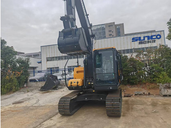 Excavadora de cadenas HYUNDAI HX130: foto 2