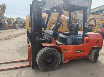 Carretilla elevadora diésel TOYOTA