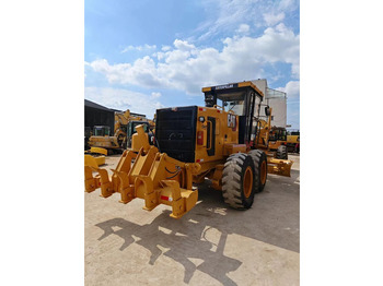 Grader Caterpillar 140K: foto 3