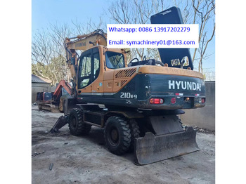 Excavadora de ruedas HYUNDAI R210