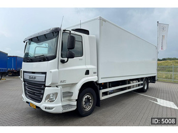 Camión caja cerrada DAF CF 290