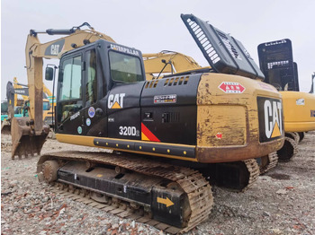 Excavadora de cadenas CATERPILLAR 320D2