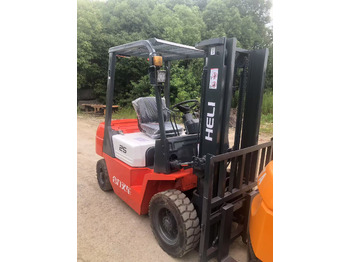 Carretilla elevadora diésel HELI