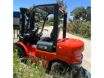 Carretilla elevadora diésel HELI