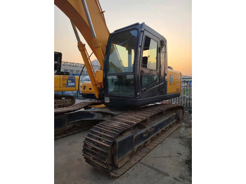 Excavadora de ruedas HYUNDAI