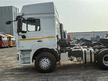 Cabeza tractora nuevo SHACMAN Shacman Truck Head F3000 for Sale in Mali: foto 4 Cabeza tractora nuevo SHACMAN Shacman Truck Head F3000 for Sale in Mali: foto 4