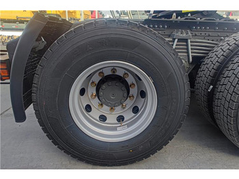 Leasing de sinotruk Howo 380hp 6x4 truck tractor for sale in Congo sinotruk Howo 380hp 6x4 truck tractor for sale in Congo: foto 4 Leasing de sinotruk Howo 380hp 6x4 truck tractor for sale in Congo sinotruk Howo 380hp 6x4 truck tractor for sale in Congo: foto 4