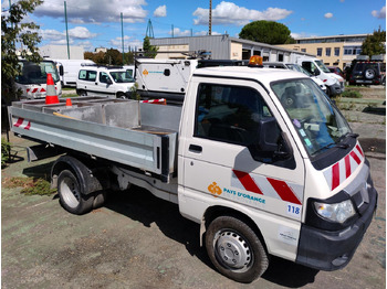 Furgoneta caja abierta PIAGGIO