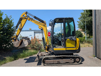 Miniexcavadora YANMAR