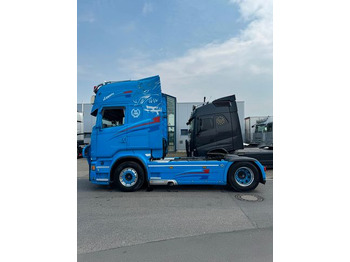 Cabeza tractora SCANIA R 520