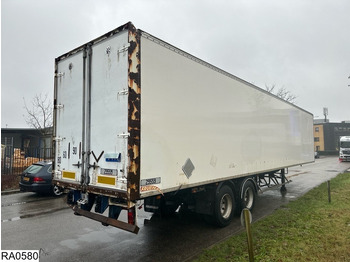 Leasing de Fruehauf gesloten bak Estimated 3000 Jerrycans Fruehauf gesloten bak Estimated 3000 Jerrycans: foto 2