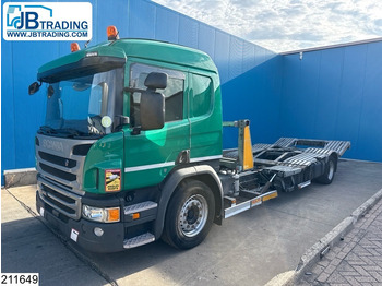 Camión portavehículos SCANIA P 450