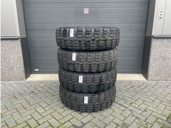 Neumáticos y llantas CONTINENTAL