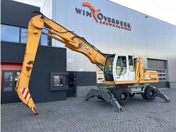 Manipulador de materiales para transporte de basura Liebherr A 904 C: foto 1