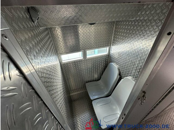 Leasing de Setra Gefangentransporter 15 Zellen-29 Gefangenenbus Setra Gefangentransporter 15 Zellen-29 Gefangenenbus: foto 5