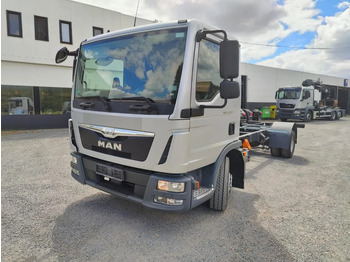 Camión chasis MAN TGL 12.250 Chassis cabine Euro6: foto 2