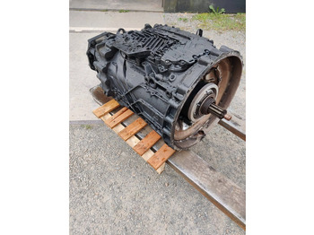 Caja de cambios ZF