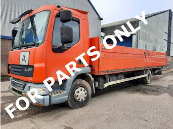 Camión caja abierta DAF LF45.220: foto 1