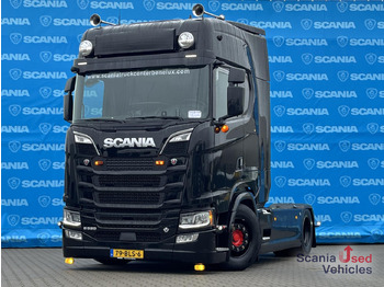 Cabeza tractora SCANIA S 520