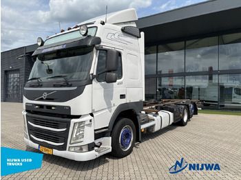 Camión portacontenedore/ Intercambiable VOLVO FM 450