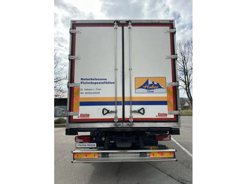 Camión frigorífico Scania P410 6x2 Fleisch LKW Rohrbahnen Vector 1550: foto 5