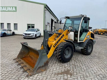 Cargadora de ruedas LIEBHERR L 504