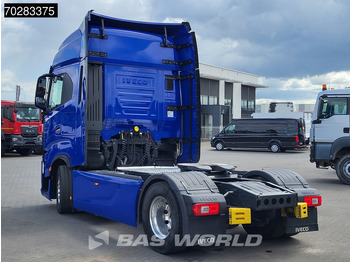 Cabeza tractora Iveco S-Way 530 4X2 Retarder Standklima ACC Navi Alcoa's: foto 2