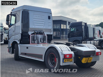 Cabeza tractora Iveco X-Way 570 820 4X2 NL Show Truck! Hydraulik ACC Standklima Navi Alcoa's: foto 2