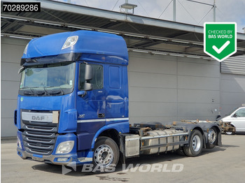 Camión portacontenedore/ Intercambiable DAF XF 460