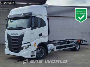Camión portacontenedore/ Intercambiable IVECO S-WAY