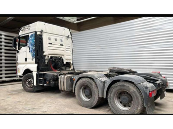Cabeza tractora MAN TGX 33.480: foto 3