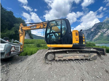 Excavadora de cadenas JCB JZ140