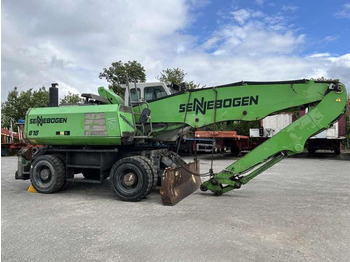 Manipulador de materiales SENNEBOGEN