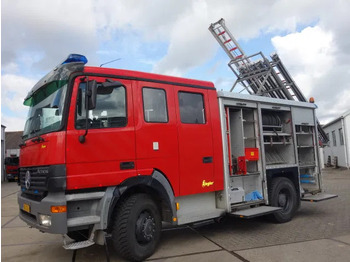Leasing de Mercedes-Benz Actros 1831 4X4 ZIEGLER BOMBEROS POMP,2500 L TANK Mercedes-Benz Actros 1831 4X4 ZIEGLER BOMBEROS POMP,2500 L TANK: foto 1